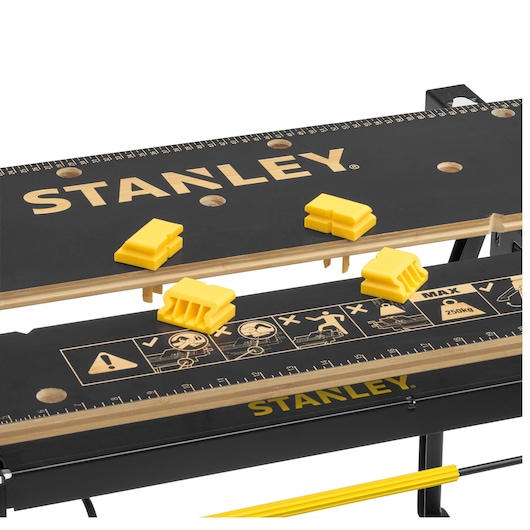 Bancada de trabalho de altura dupla com fixação vertical STANLEY®